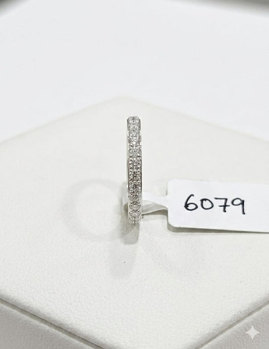 CLASSIC  Diamond Eternity Band Ring
