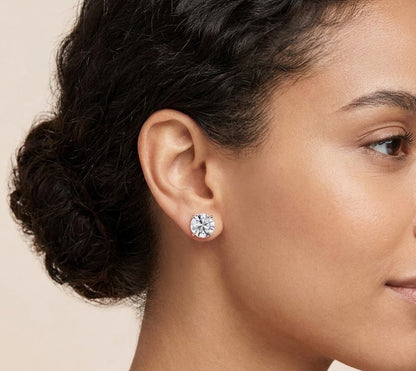 Essential Lab Grown Solitaire Stud Earring