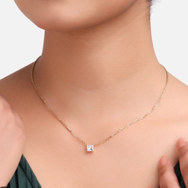 Essential Natural Princess Solitaire Pendant